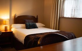 Bridge Hotel